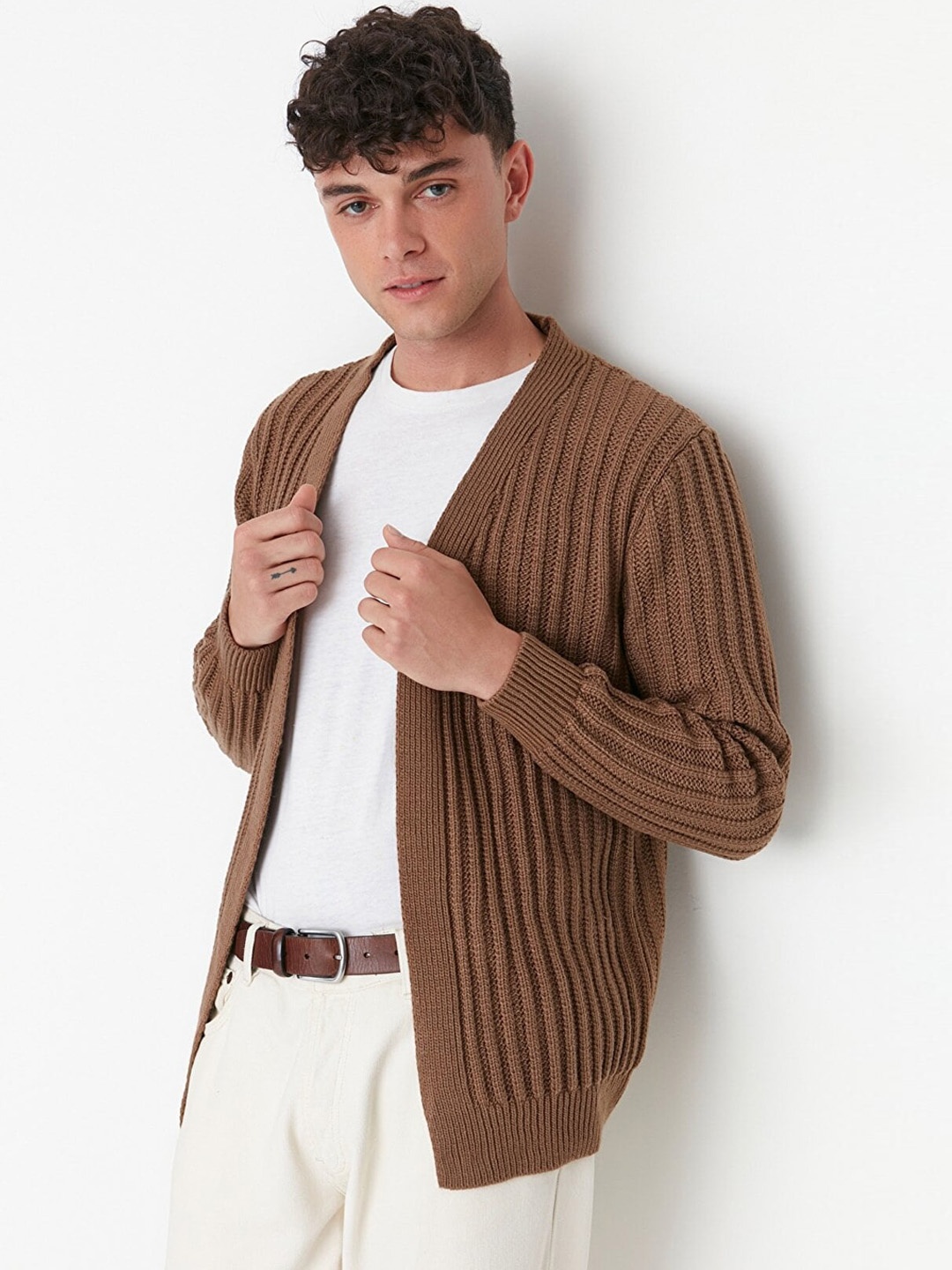 

Trendyol Men Brown Cardigan