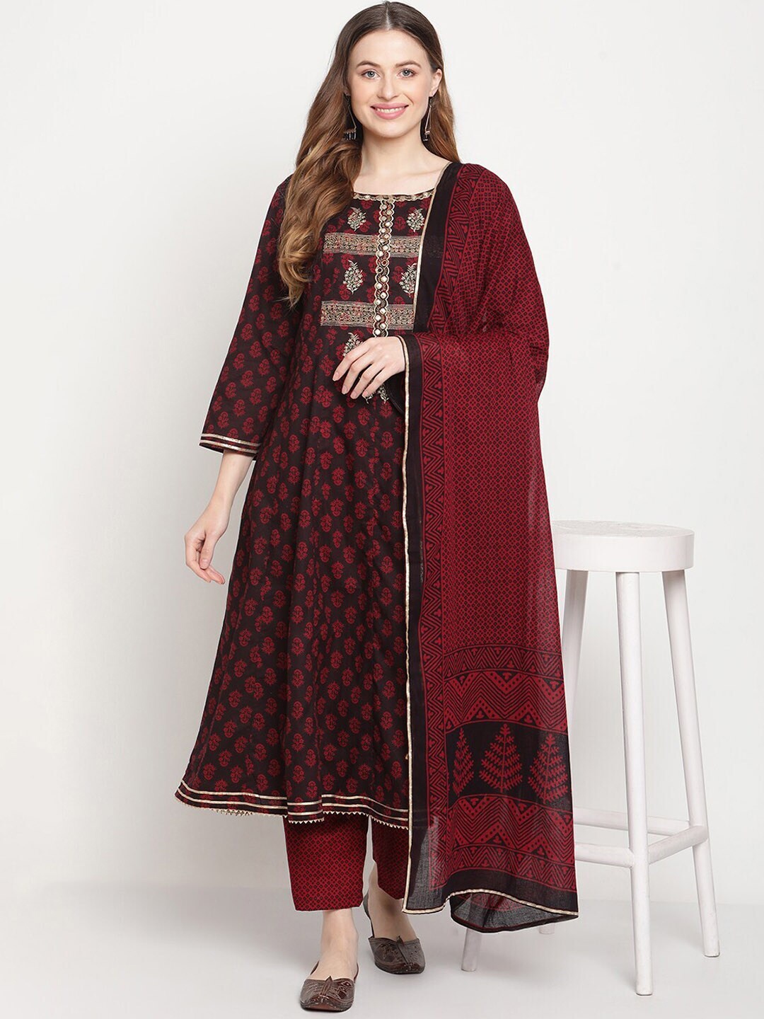 

Be Indi Women Floral Printed A-Line Kurta with Trousers & Dupatta, Maroon