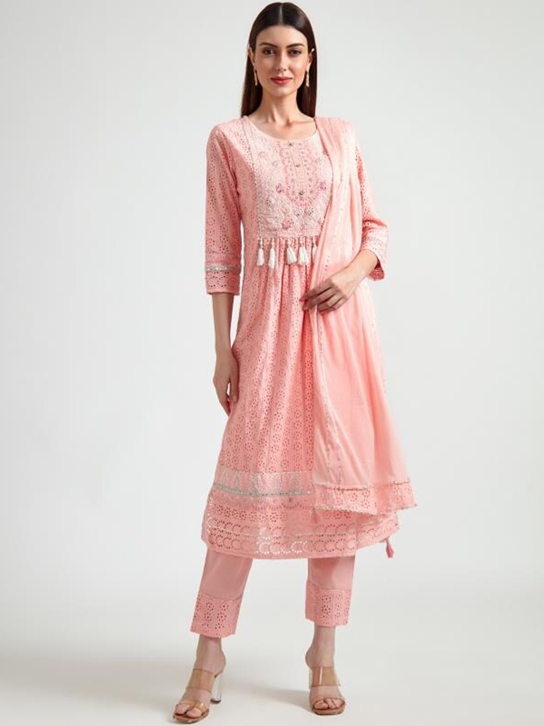 

Neerus Women Peach-Coloured Embroidered Pleated Gotta Patti Pure Cotton Kurta with Trousers & With Dupatta