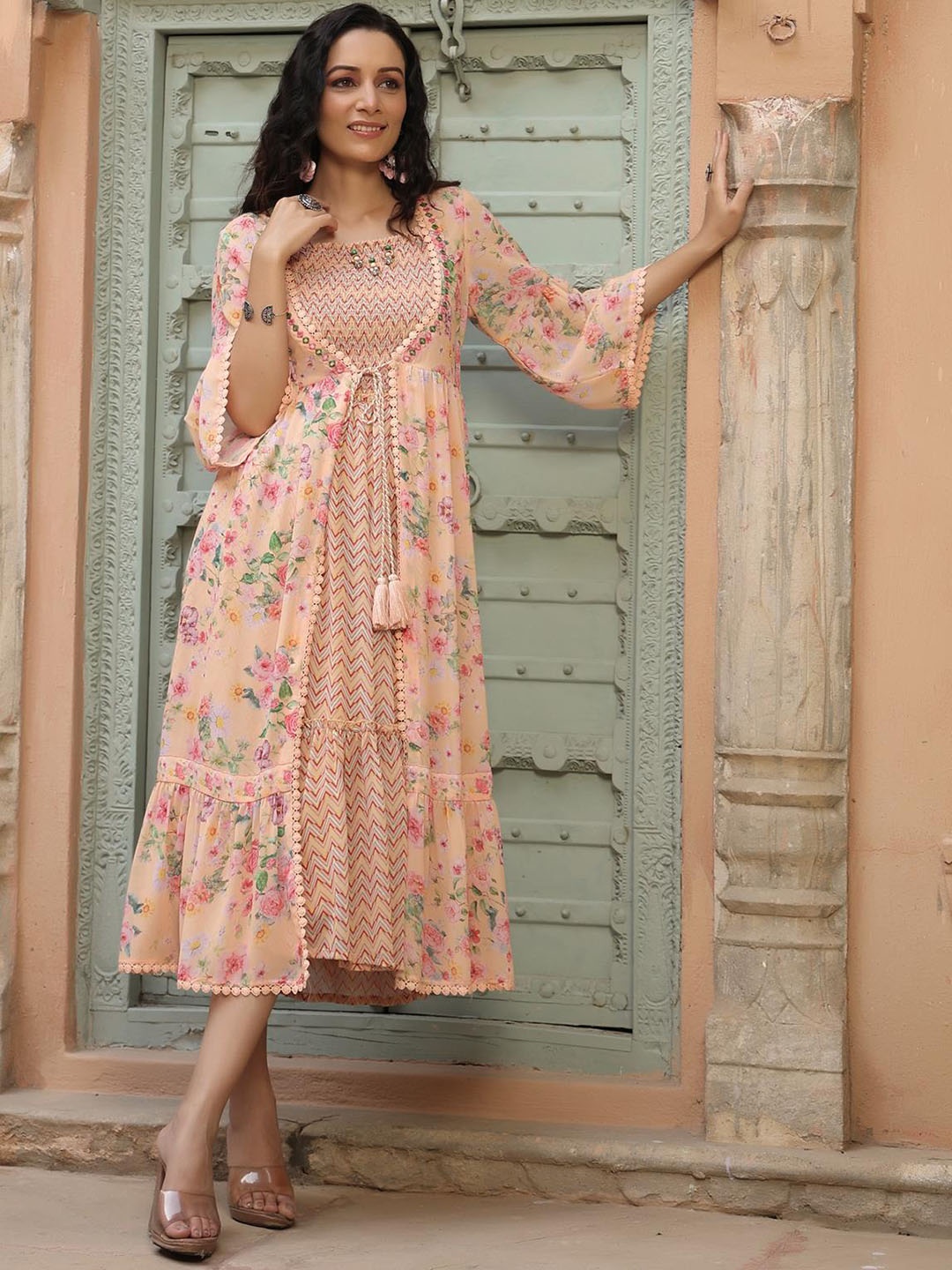 

SCAKHI Women Peach-Colored Printed Maxi-Length Ethnic Dresses With Shrug