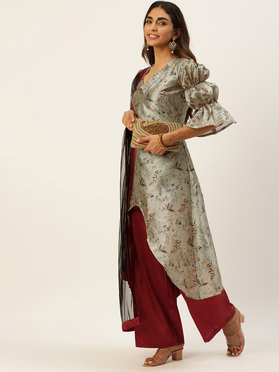 

Ethnovog Women Floral Printed Kurta with Palazzos With Dupatta, Beige