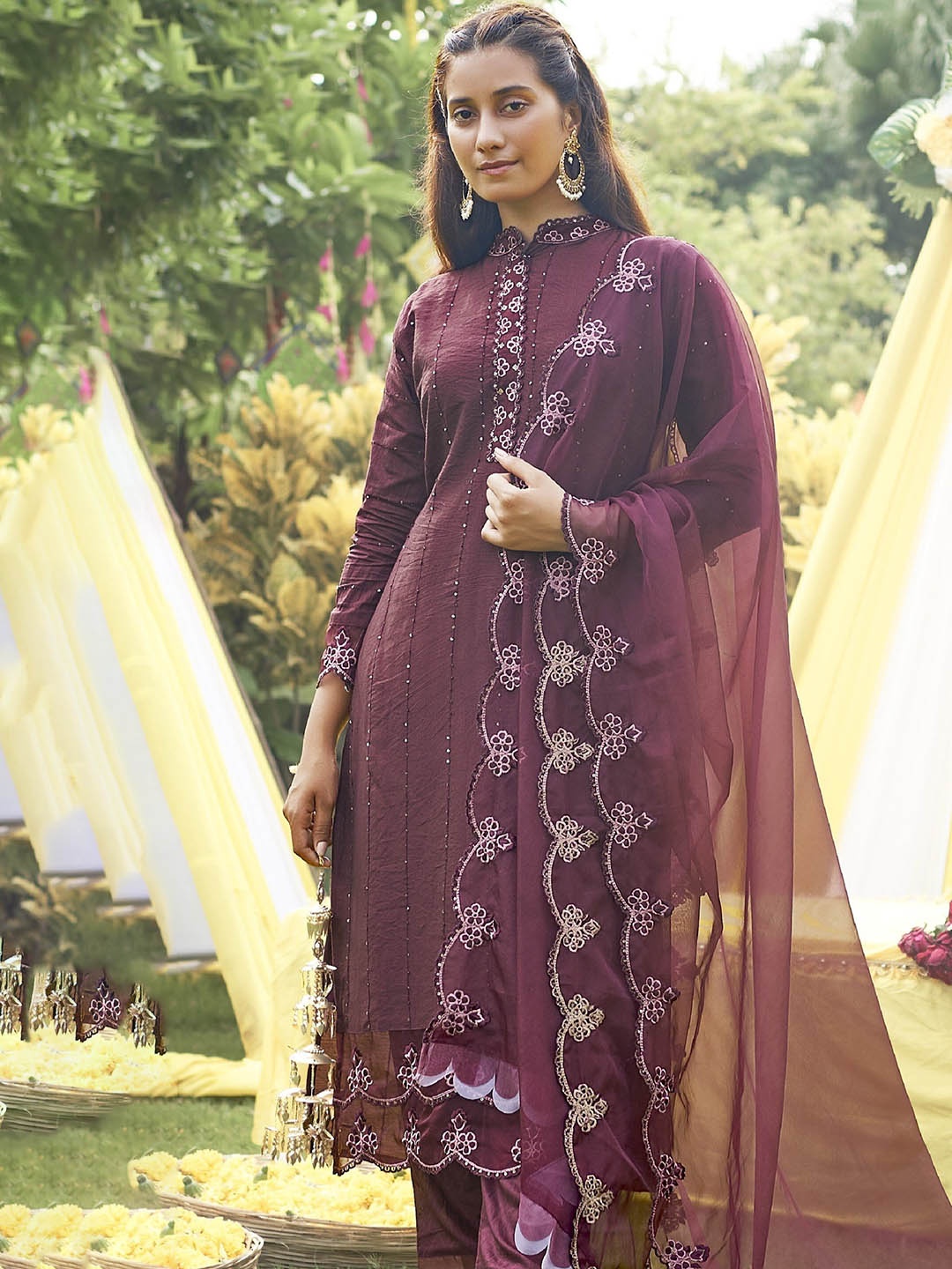 

AUTUMN LANE Women Burgundy Embroidered Straight Kurta with Trousers & With Dupatta