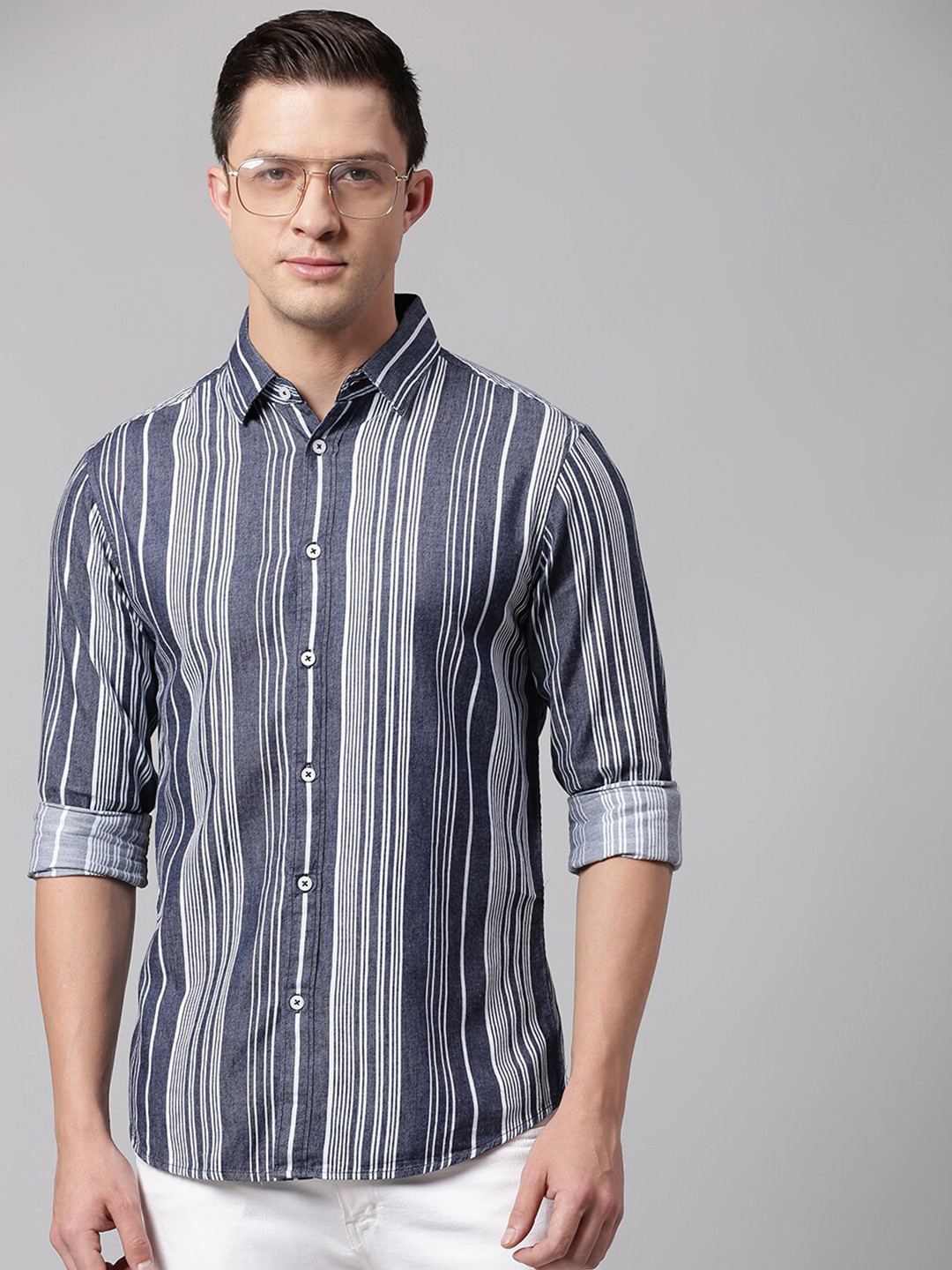 

Dennis Lingo Men Blue Slim Fit Striped Casual Shirt