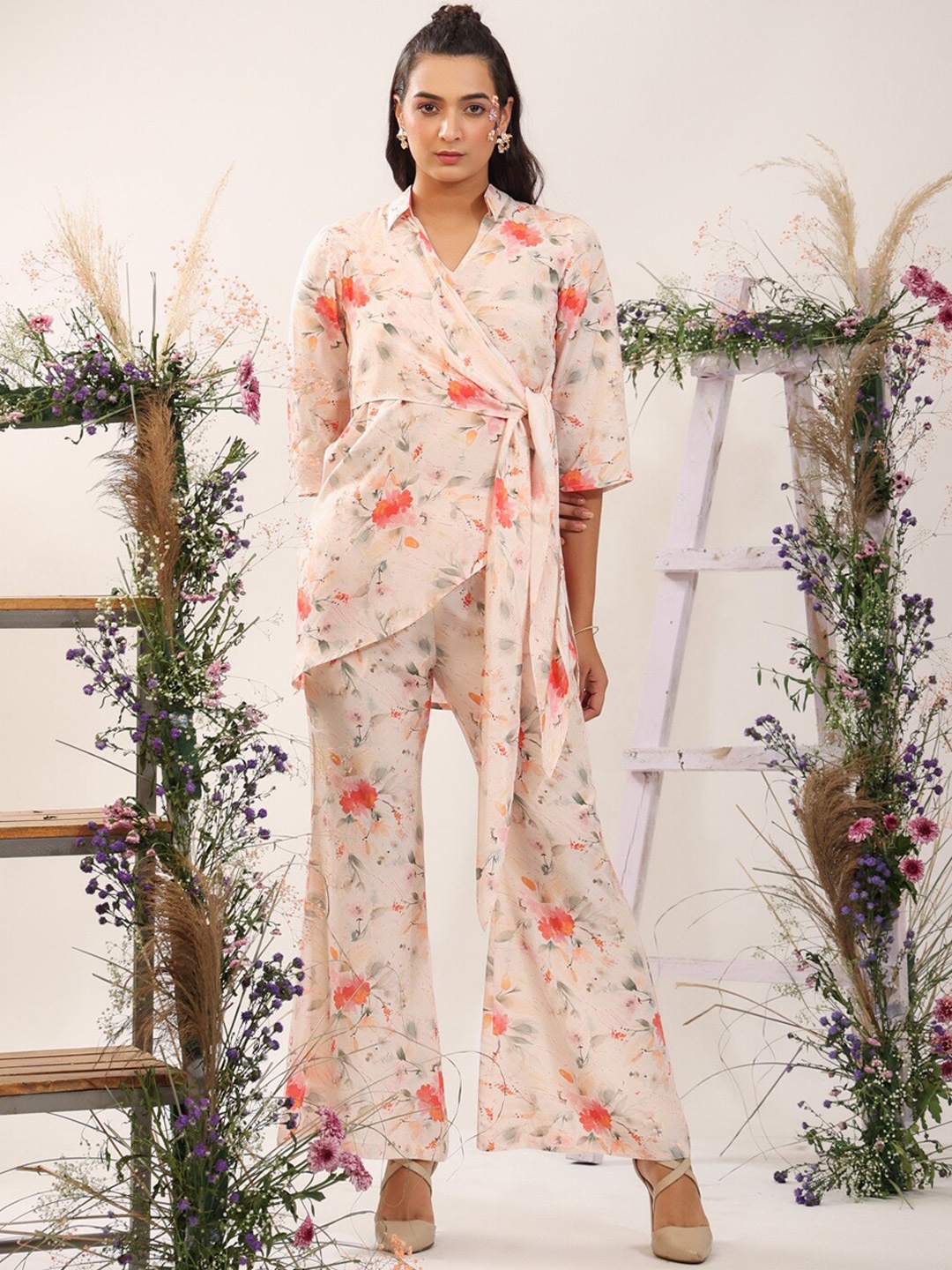 

JISORA Women Peach-Colored Floral Printed Co-Ords Set