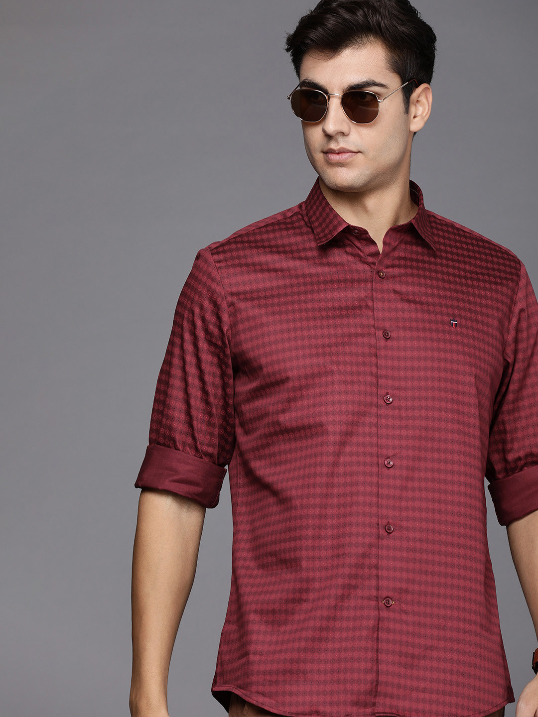 

Louis Philippe Sport Men Slim Fit Printed Pure Cotton Casual Shirt, Burgundy