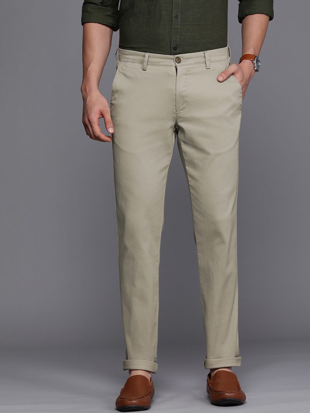

Louis Philippe Sport Men Green Solid Slim Fit Regular Trousers