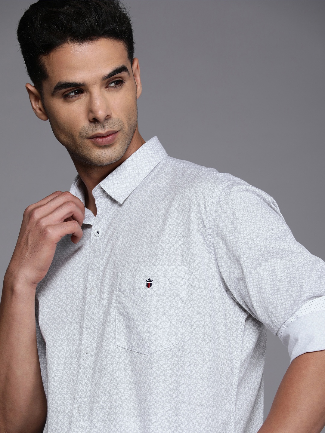

Louis Philippe Sport Men Pure Cotton Slim Fit Long Sleeves Printed Casual Shirt, Grey