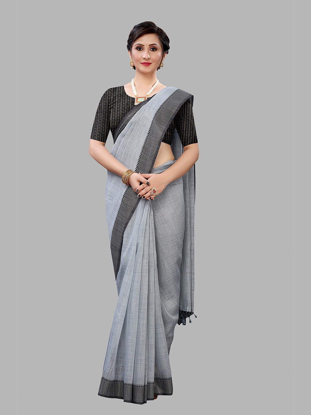 

Fashion FRICKS Grey & Black Silk Cotton Saree