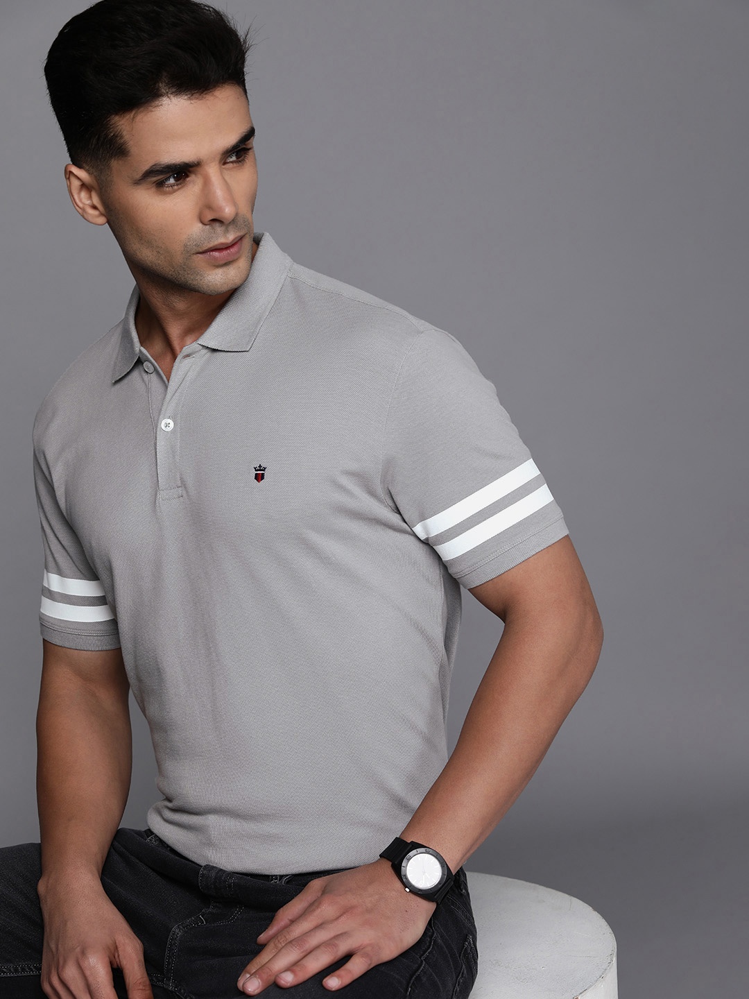 

Louis Philippe Jeans Men Grey Solid Polo Collar Pure Cotton Slim Fit T-shirt