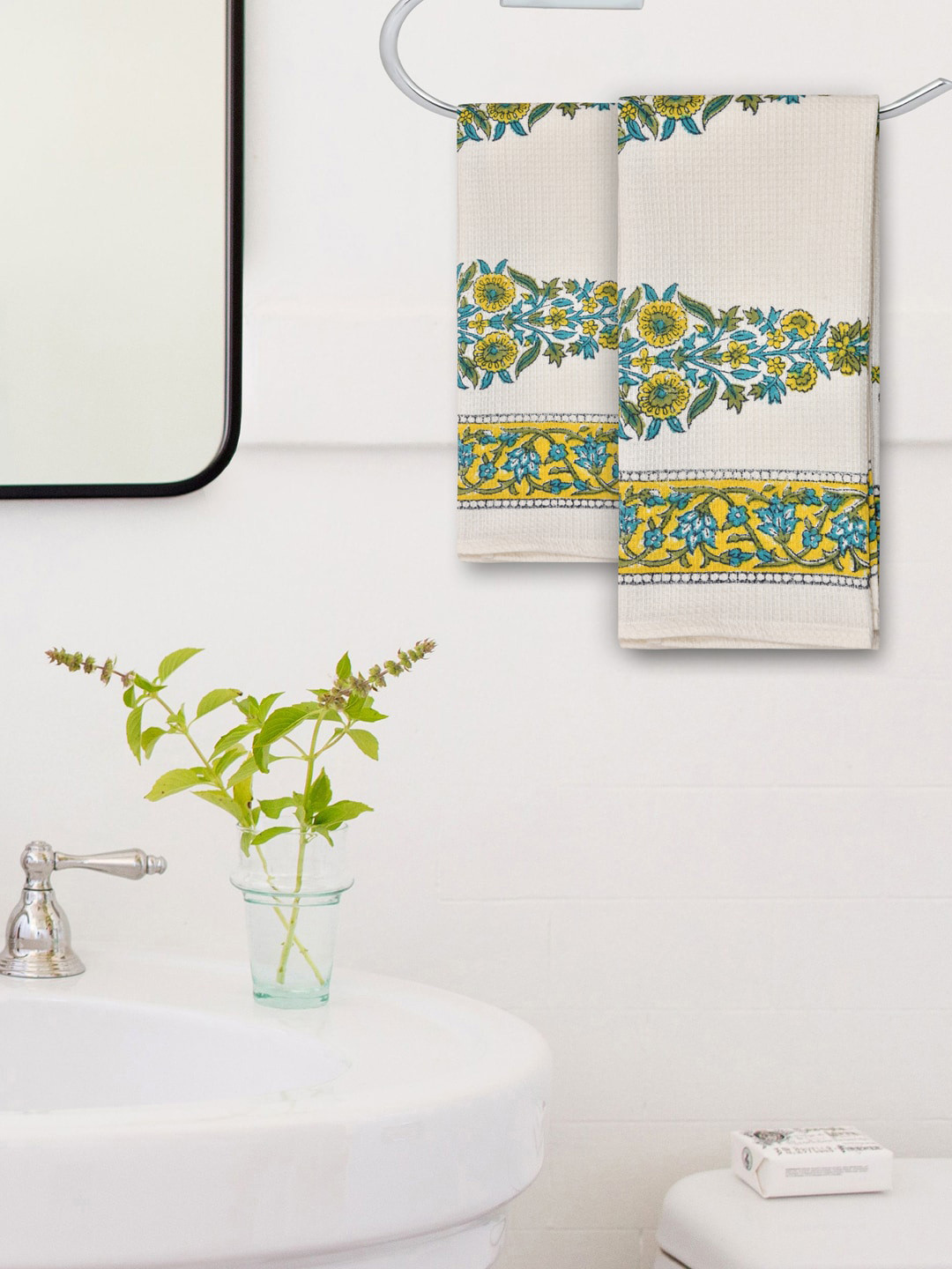 

Gulaab Jaipur Set of 2 White & Green Printed 400 GSM Organic Cotton Hand Towel