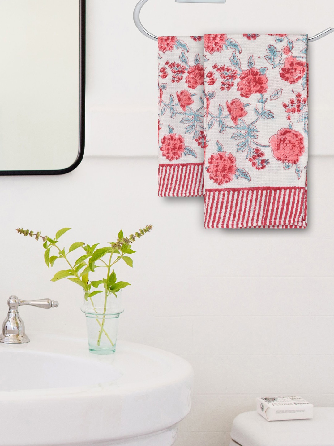 

Gulaab Jaipur Set of 2 White & Pink Printed 400 GSM Organic Cotton Hand Towel