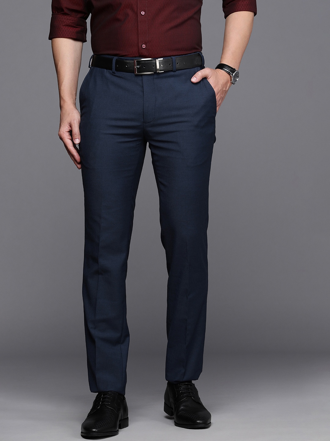 

Raymond Men Slim Fit Mid-Rise Formal Trousers, Navy blue