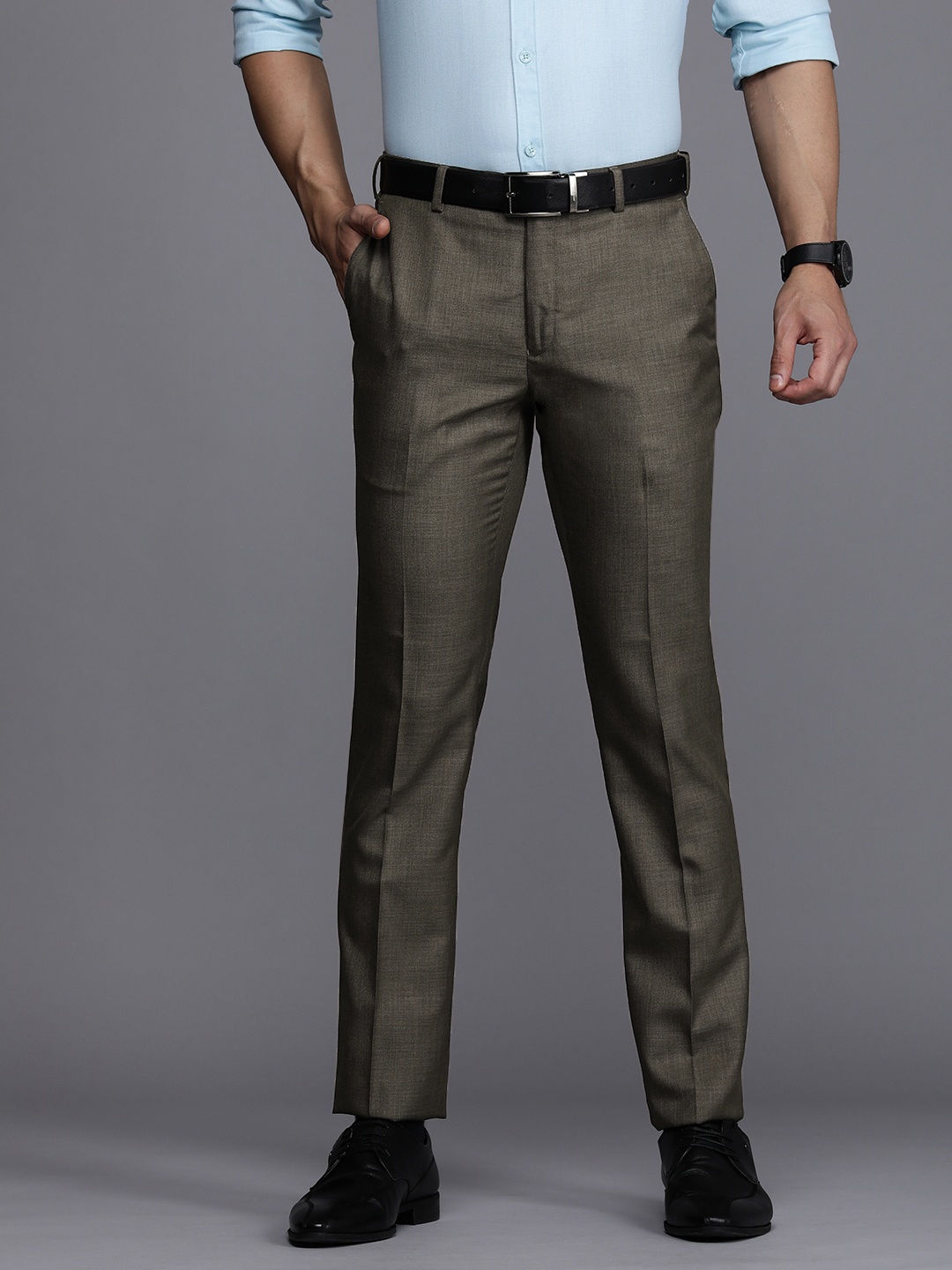 

Raymond Men Olive Green Solid Slim Fit Formal Trousers
