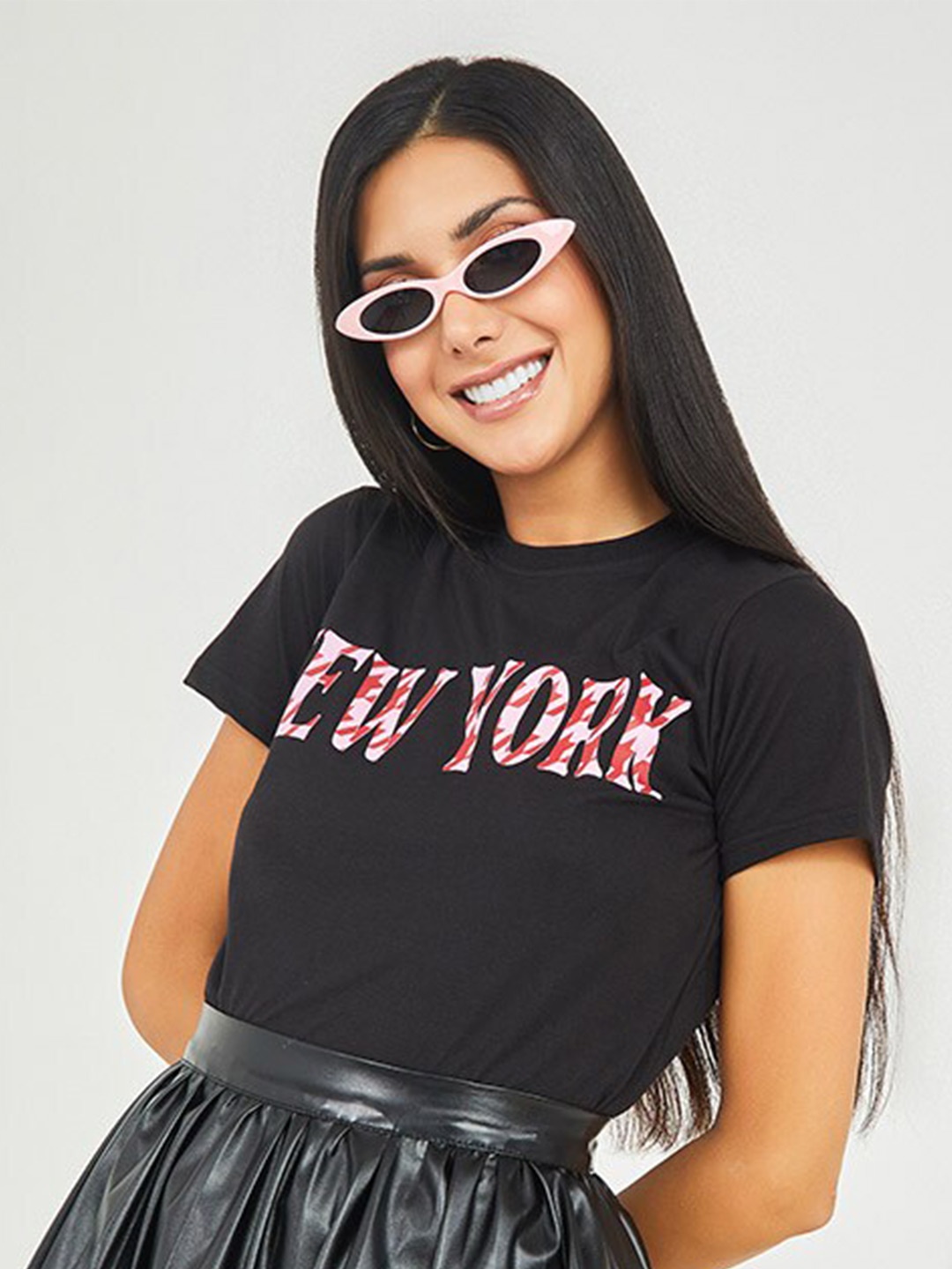 

Styli Women Black New York Slogan Print Short Sleeves Regular Fit T-shirt