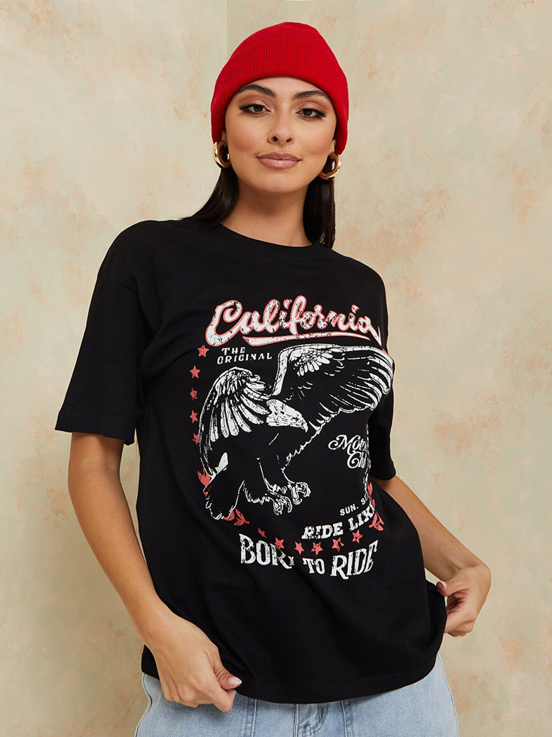 

Styli Women Black California Eagle Graphic Print Short Sleeves Oversized Longline T-shirt