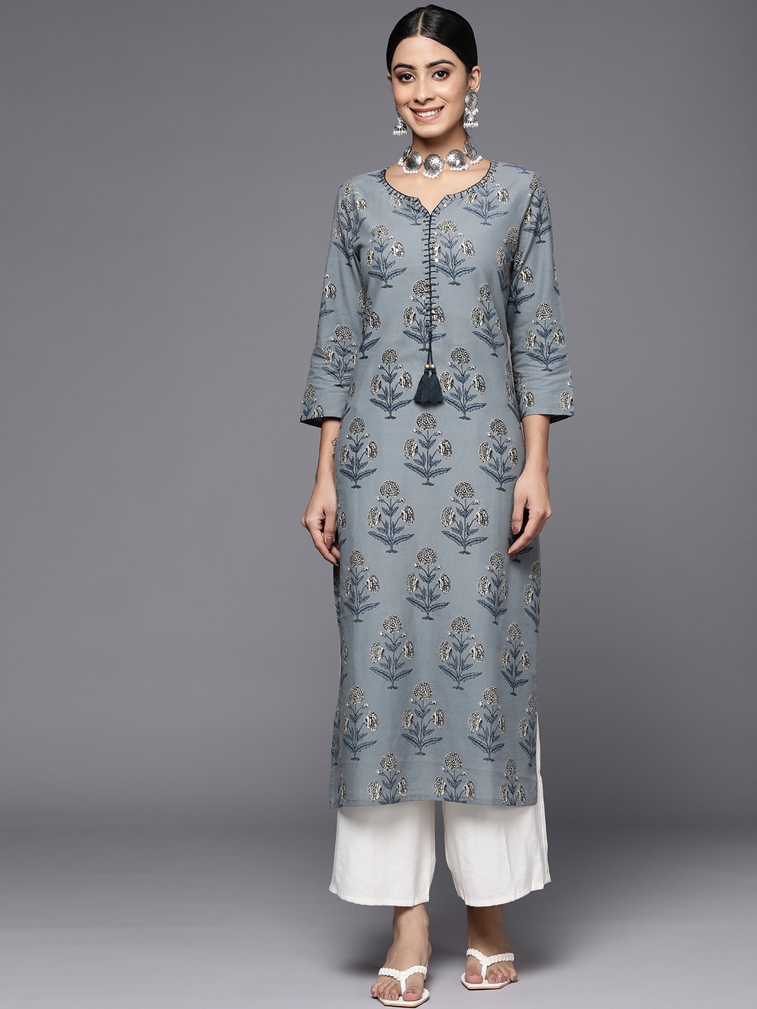 

Varanga Women Blue Ethnic Motifs Printed Kurta, Grey