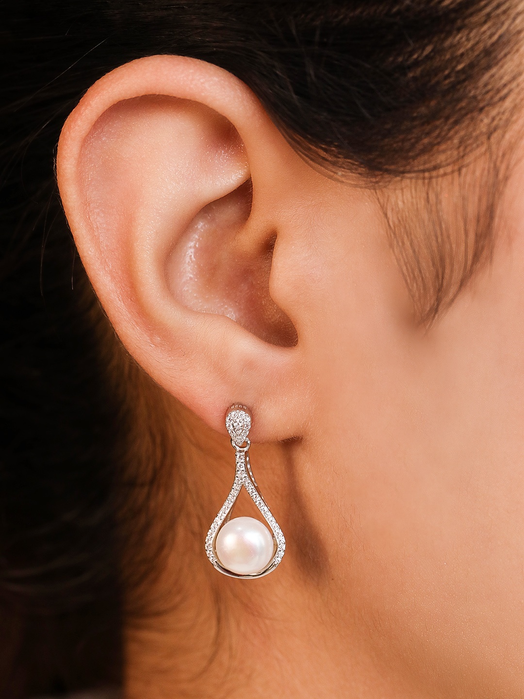 

Zavya Off White 925 Sterling Silver CZ Studded Teardrop Shaped Drop Earrings