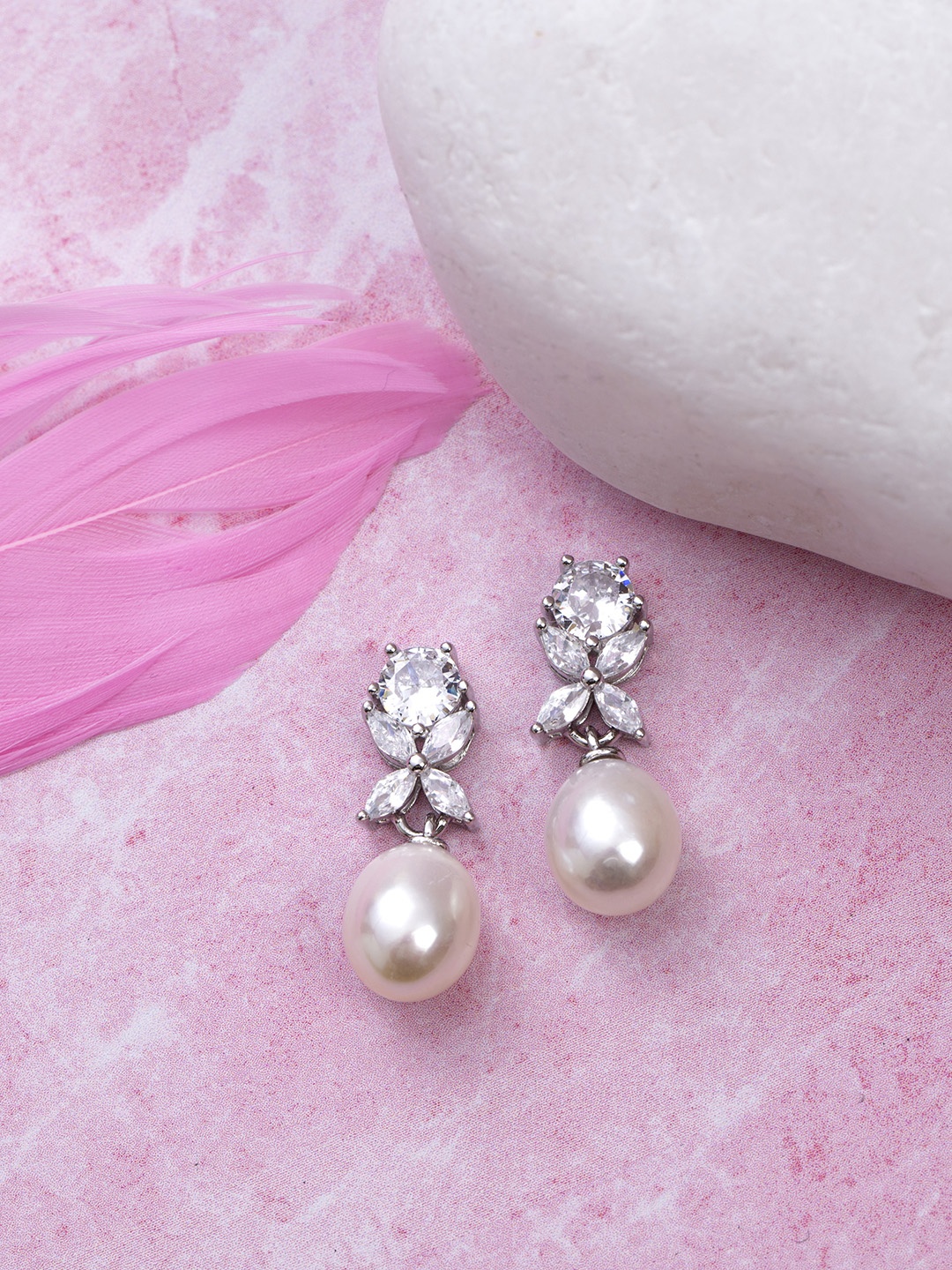 

Zavya Off White Floral Drop Earrings
