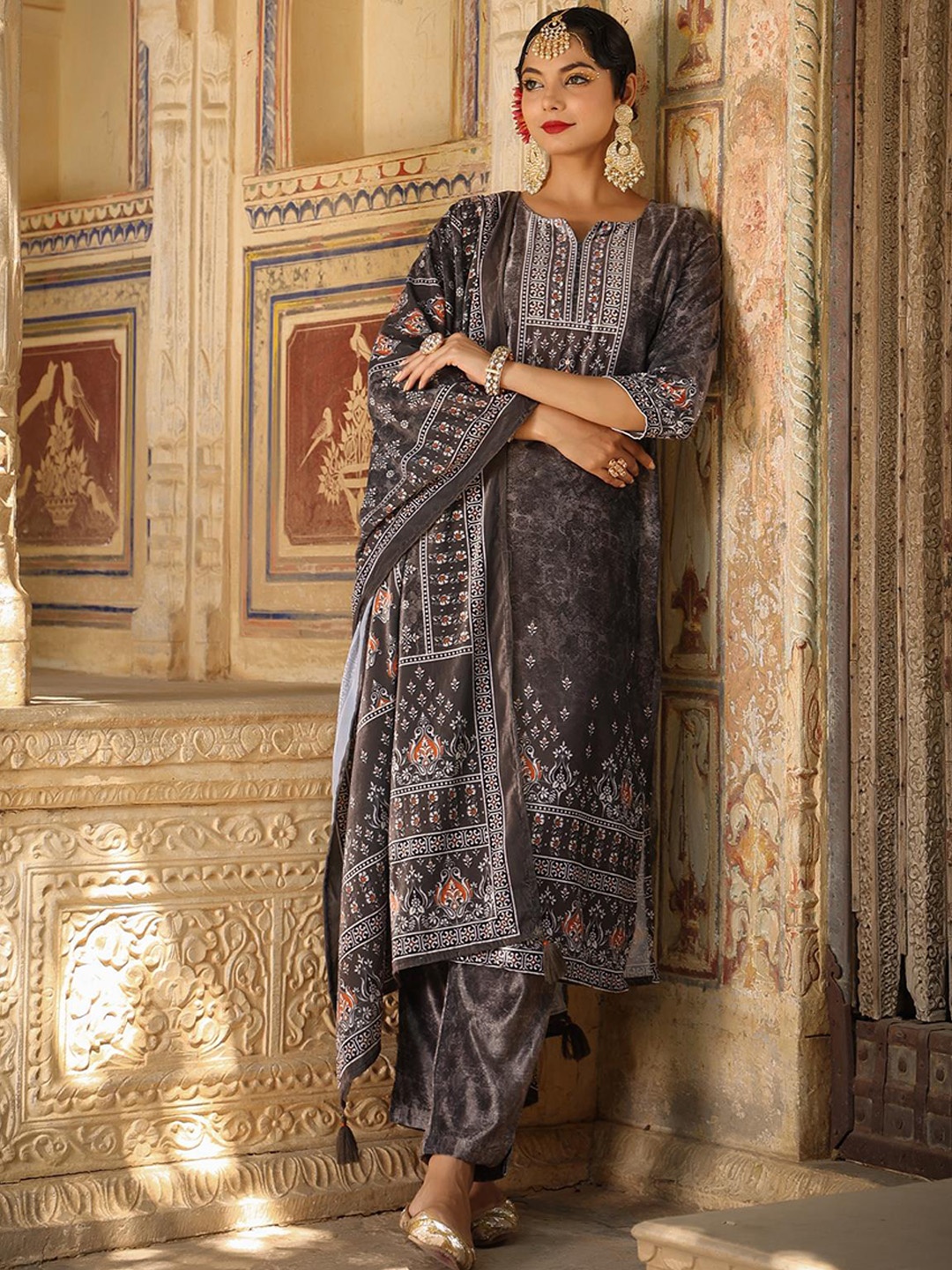 

SCAKHI Women Grey Ethnic Motifs Printed Velvet Kurta with Trouser & With Dupatta Set