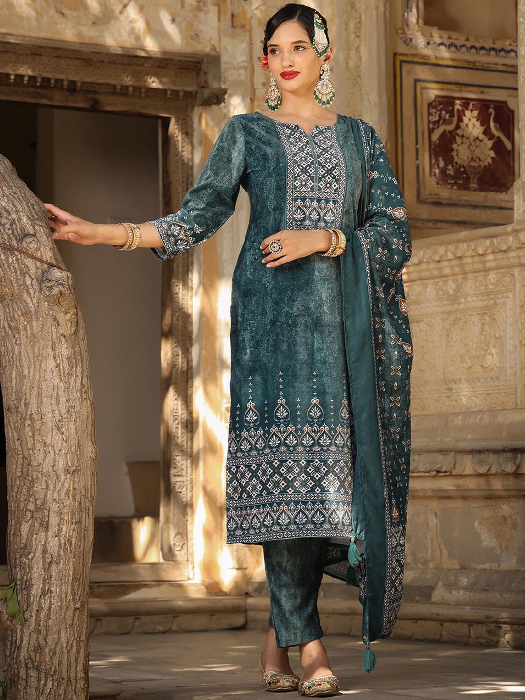 

SCAKHI Women Teal Ethnic Motifs Printed Velvet Kurta with Trousers & With Dupatta