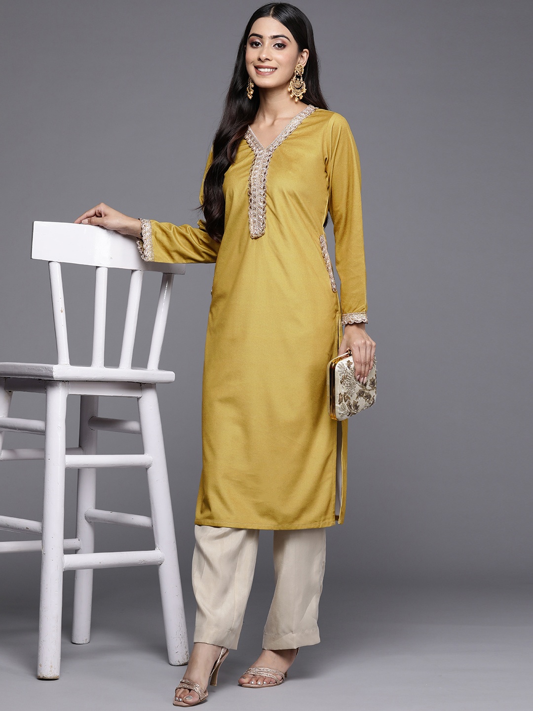 

Ahalyaa Women Mustard Yellow & Golden Ethnic Motifs Yoke Design Velvet Kurta