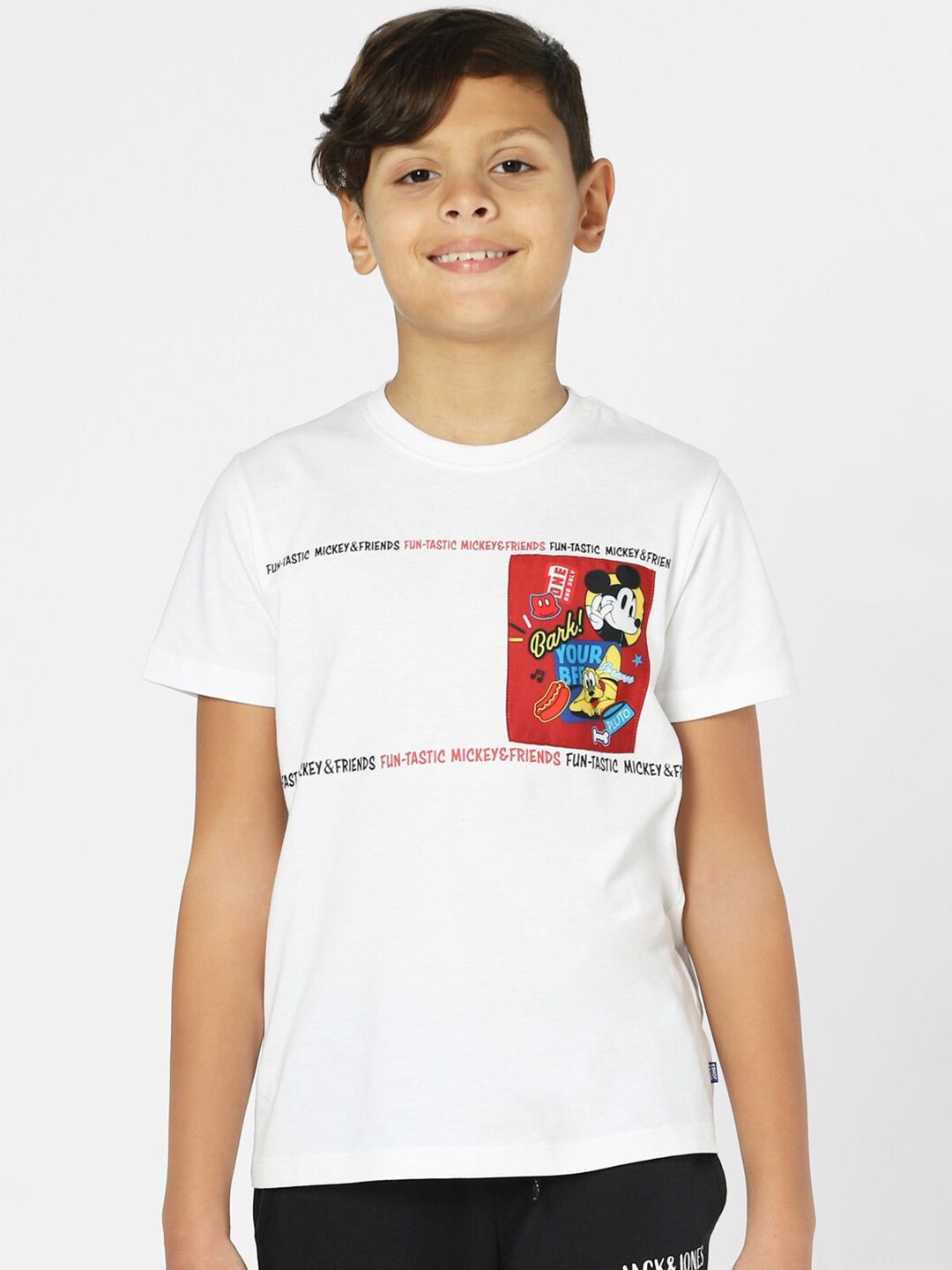 

Jack & Jones Junior Boys White Graphic Printed Cotton T-shirt