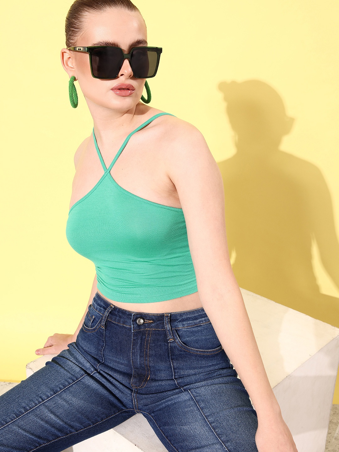 

Mast & Harbour Green Solid Fitted Crop Top