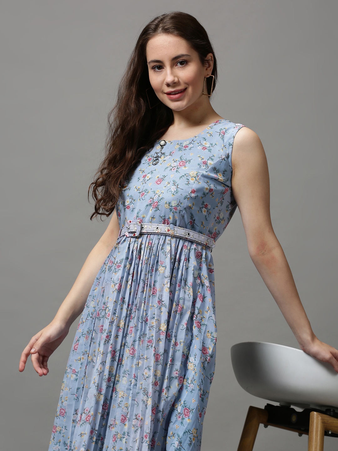 

SHOWOFF Women Floral Pleated Chiffon Midi Dress, Blue
