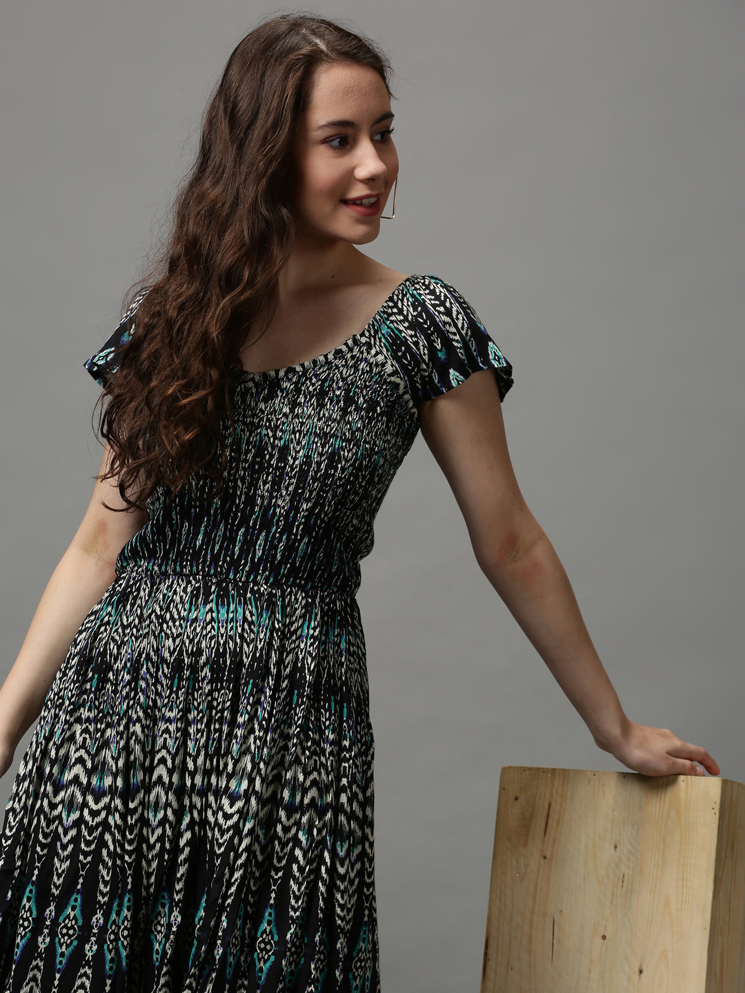 

SHOWOFF Black Embellished Maxi Midi Dress