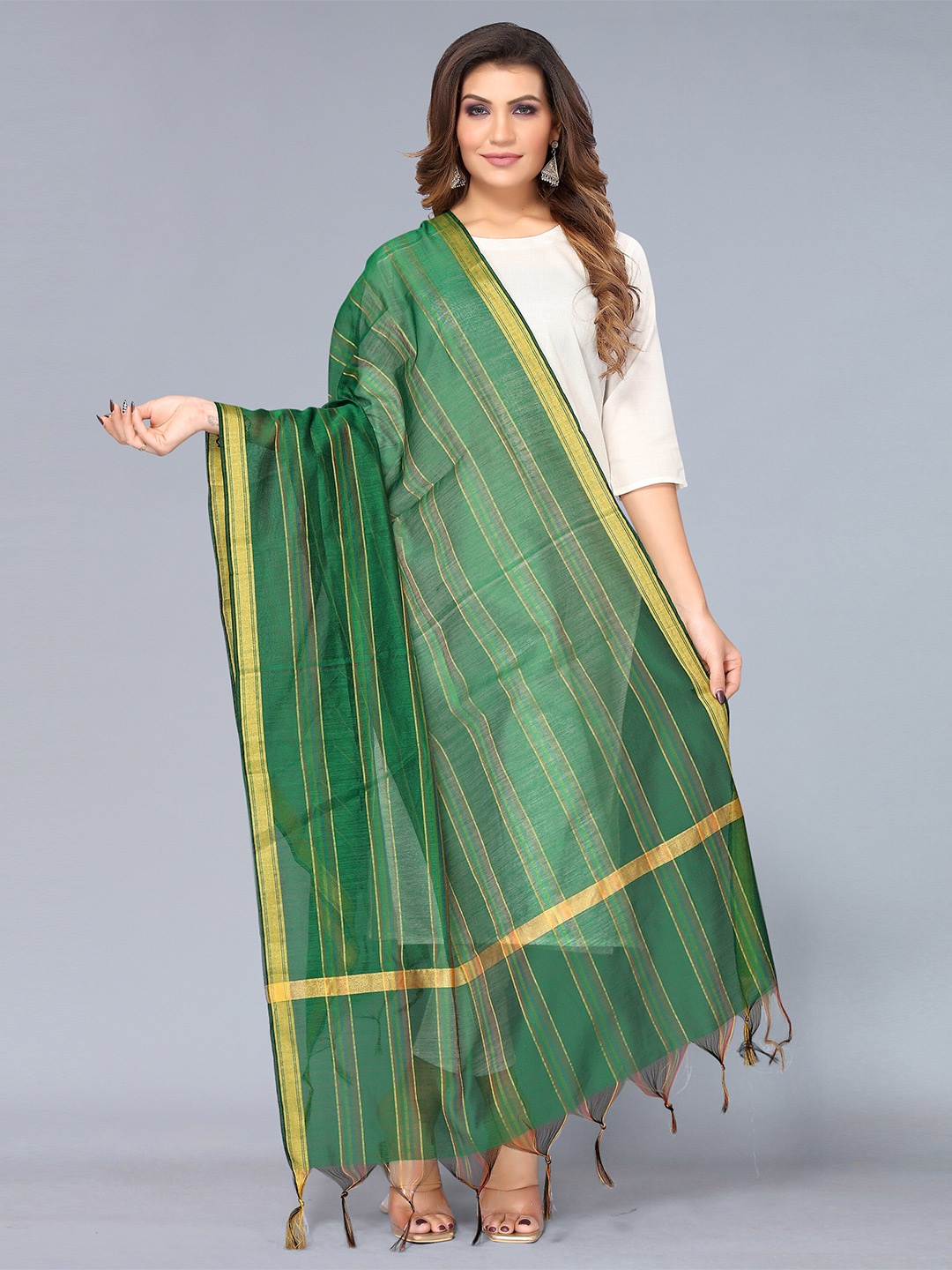 

KALINI Green & Gold-Toned Striped Dupatta