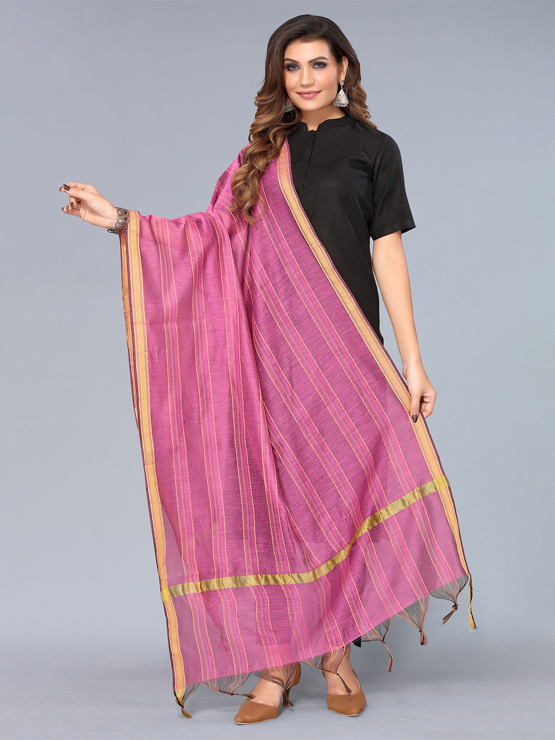 

KALINI Pink & Gold-Toned Striped Dupatta
