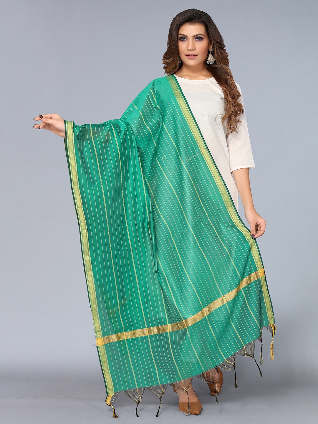 

KALINI Sea Green & Gold-Toned Striped Dupatta
