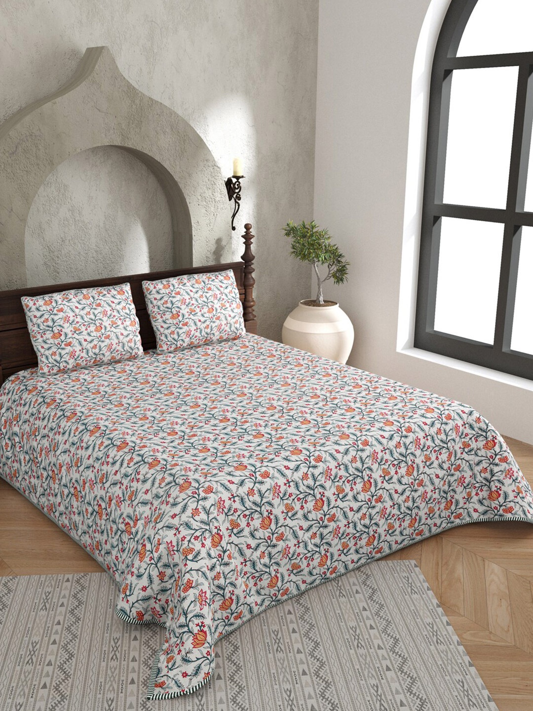 

JAIPUR FABRIC White & Green Floral AC Room 150 GSM Double Bed Blanket