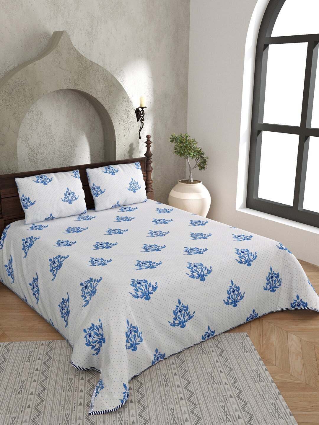 

JAIPUR FABRIC White & Blue Floral Pure Cotton AC Room 150 GSM Double Bed Blanket