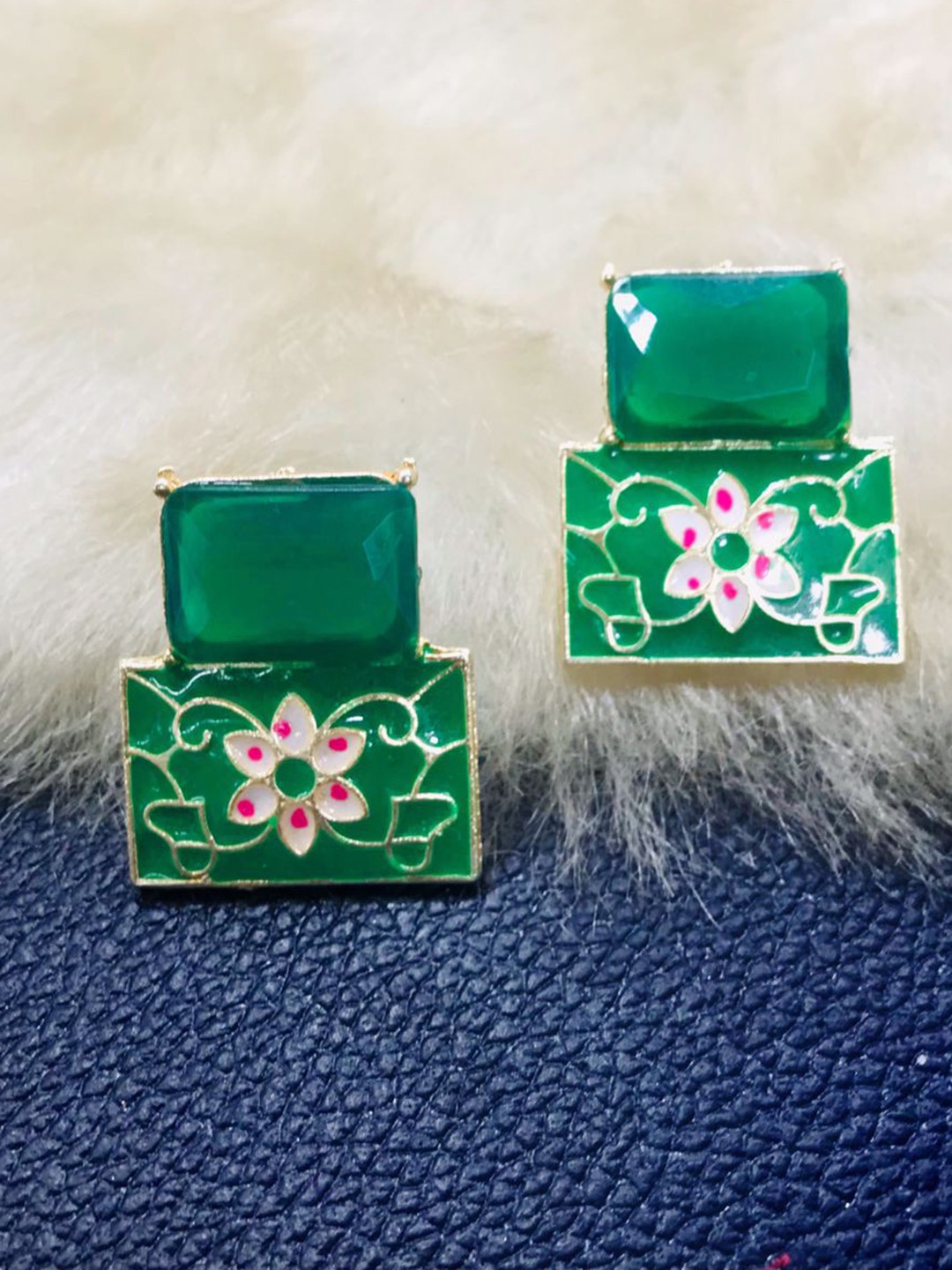 

MORKANTH JEWELLERY Green Glod-Plated Contemporary Studs Earrings