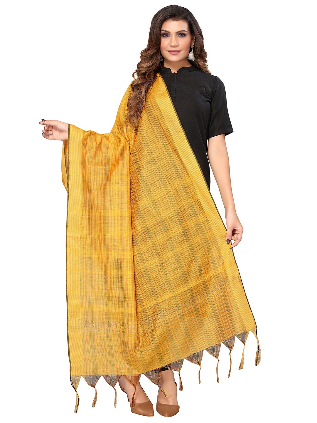 

Nimayaa Women Striped Silk Blend Dupatta, Gold