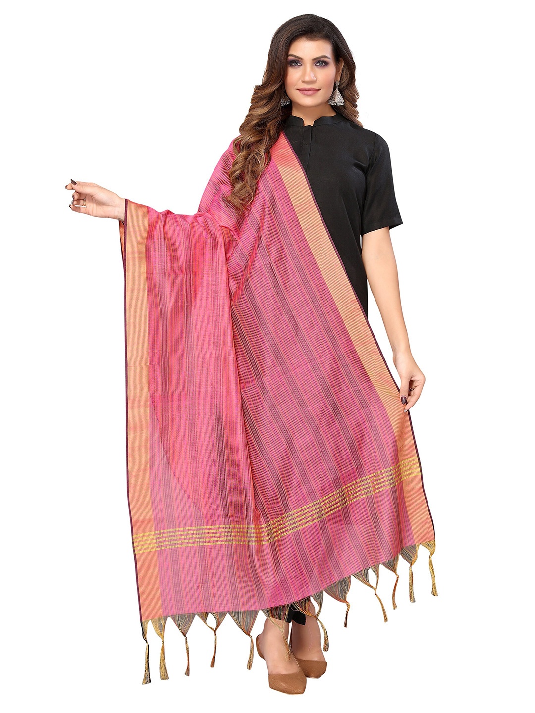 

Nimayaa Women Striped Silk Blend Dupatta, Pink