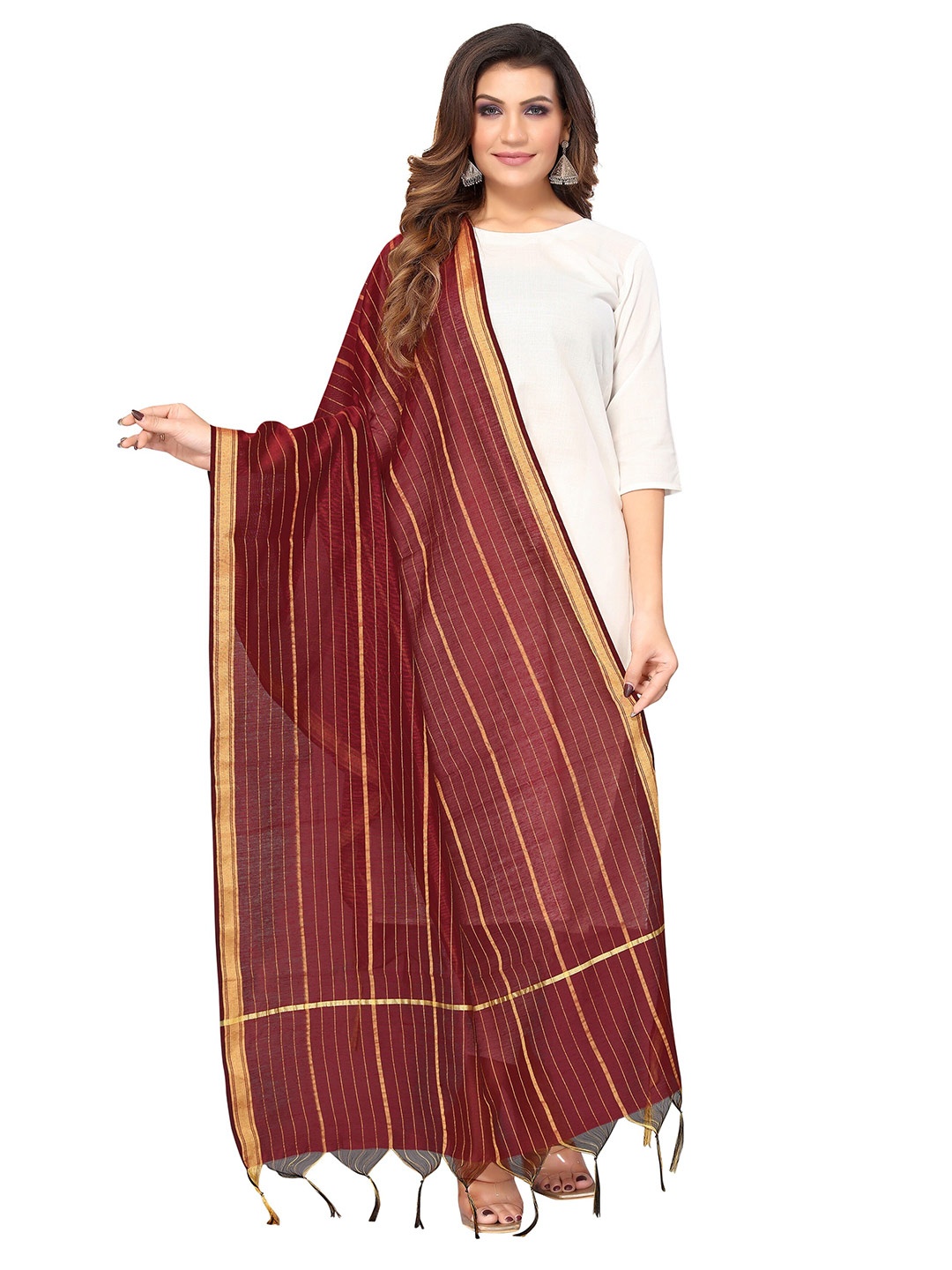 

Nimayaa Maroon & Gold-Toned Striped Dupatta