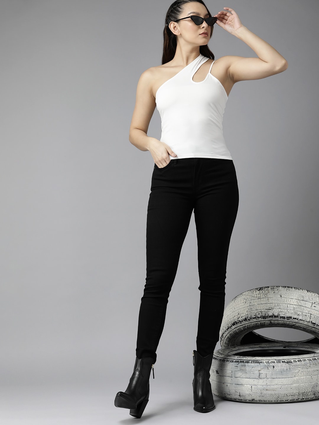 

The Roadster Lifestyle Co. One Shoulder Stylized Back Fitted Top, White