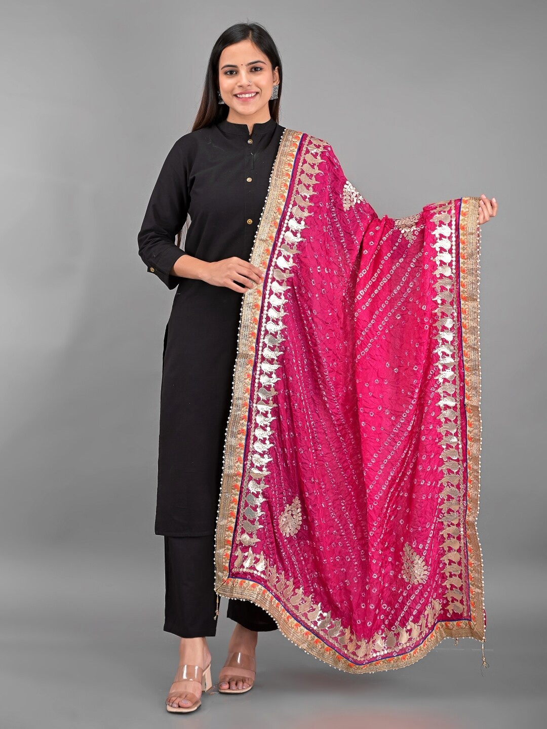 

Apratim Pink & Gold-Toned Printed Art Silk Bandhani Dupatta with Gotta Patti