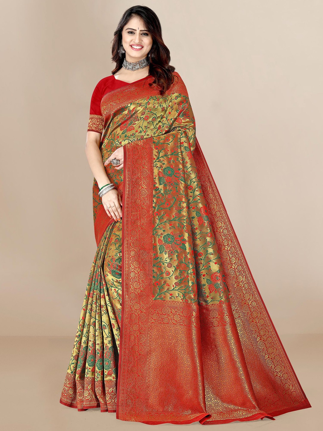 

VAIRAGEE Gold-Toned & Red Floral Printed Zari Silk Blend Fusion Saree