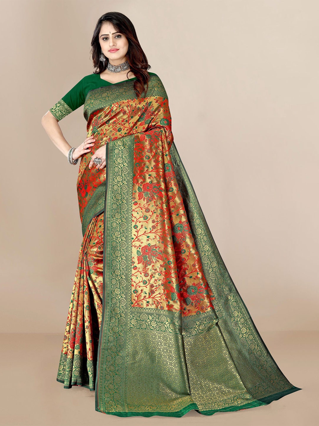 

VAIRAGEE Red & Green Floral Woven Design Silk Blend Zari Saree