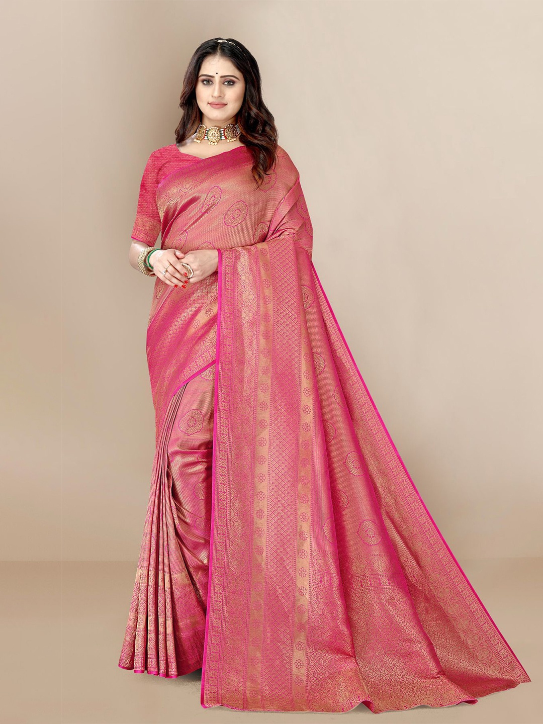 

VAIRAGEE Pink & Gold-Toned Woven Design Zari Saree