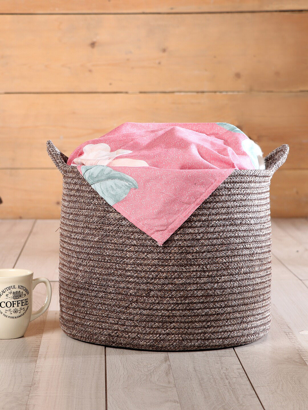 

Pano Brown Solid Basket Organisers