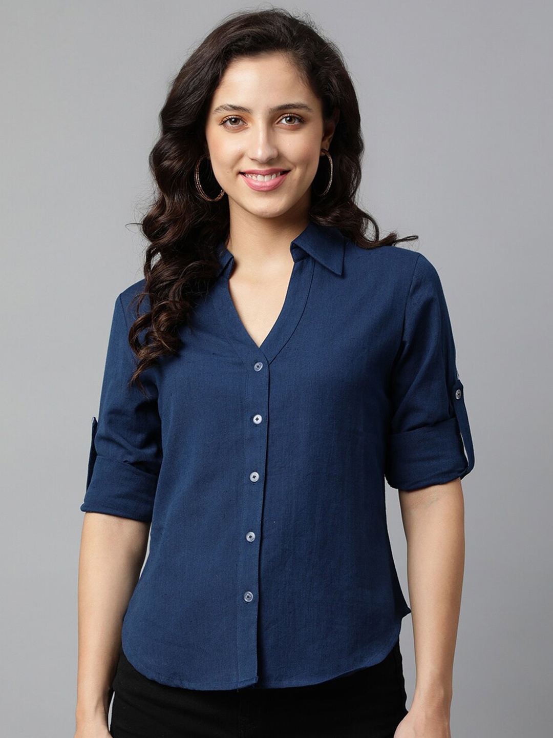 

DEEBACO Women Navy Blue Premium Roll-Up Sleeves Casual Shirt