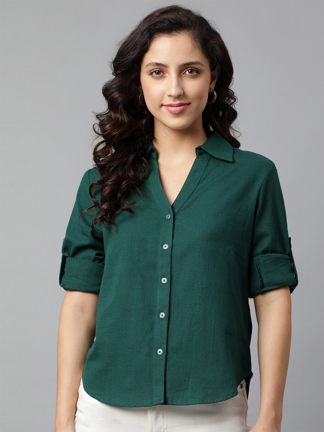 

DEEBACO Women Green Premium Roll-Up Sleeves Casual Shirt