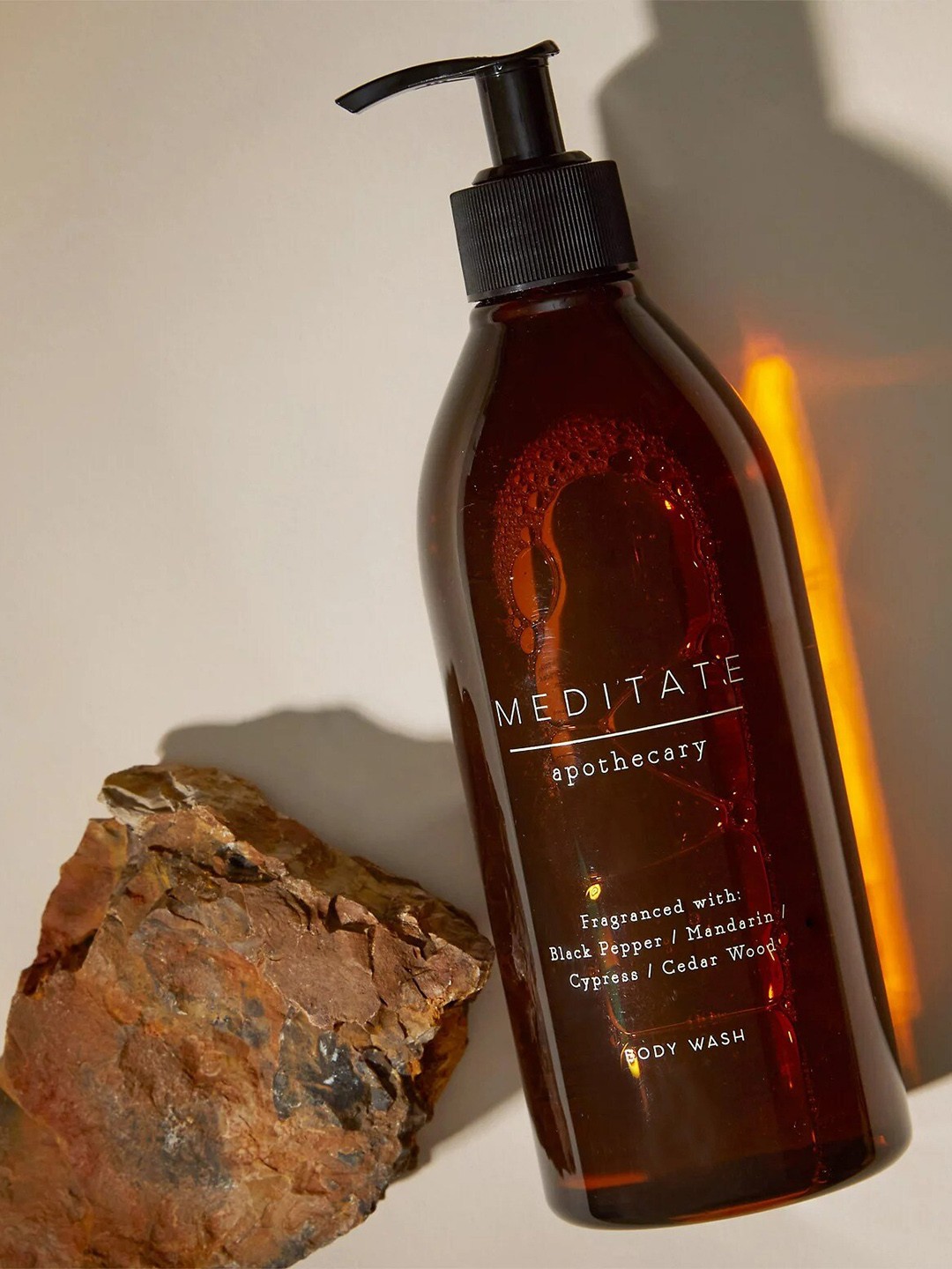 

Marks & Spencer Meditate Body Wash 470ml, Red