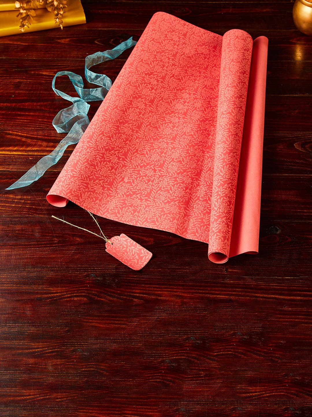 

Home Centre Corsica Bela Printed Gift Wrapping Sheet with Tag and Ribbon, Pink