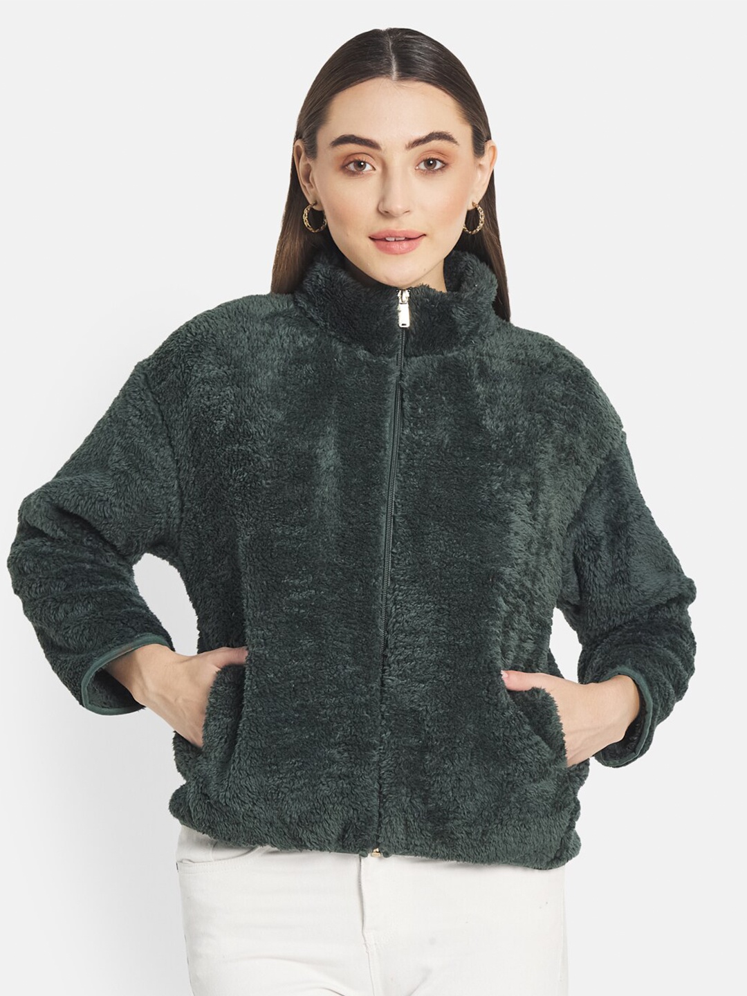 

METTLE Women Green Solid Sweatshirt