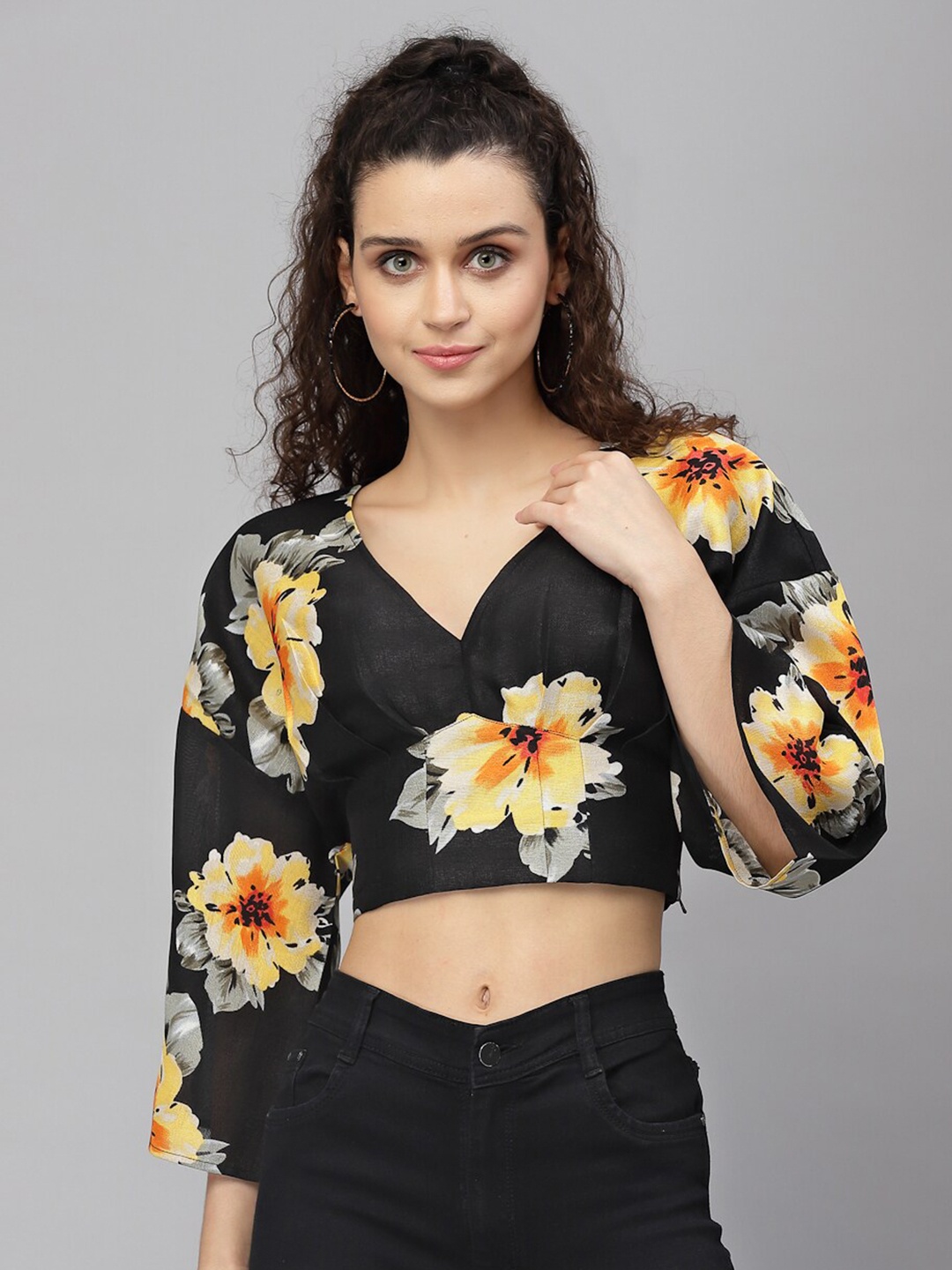 

KASSUALLY Black & Yellow Floral Print Extended Sleeves Crop Top